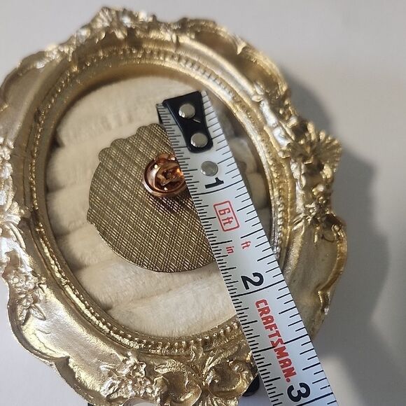 Cartoon Character Enamel Pin - Picture 4 of 4